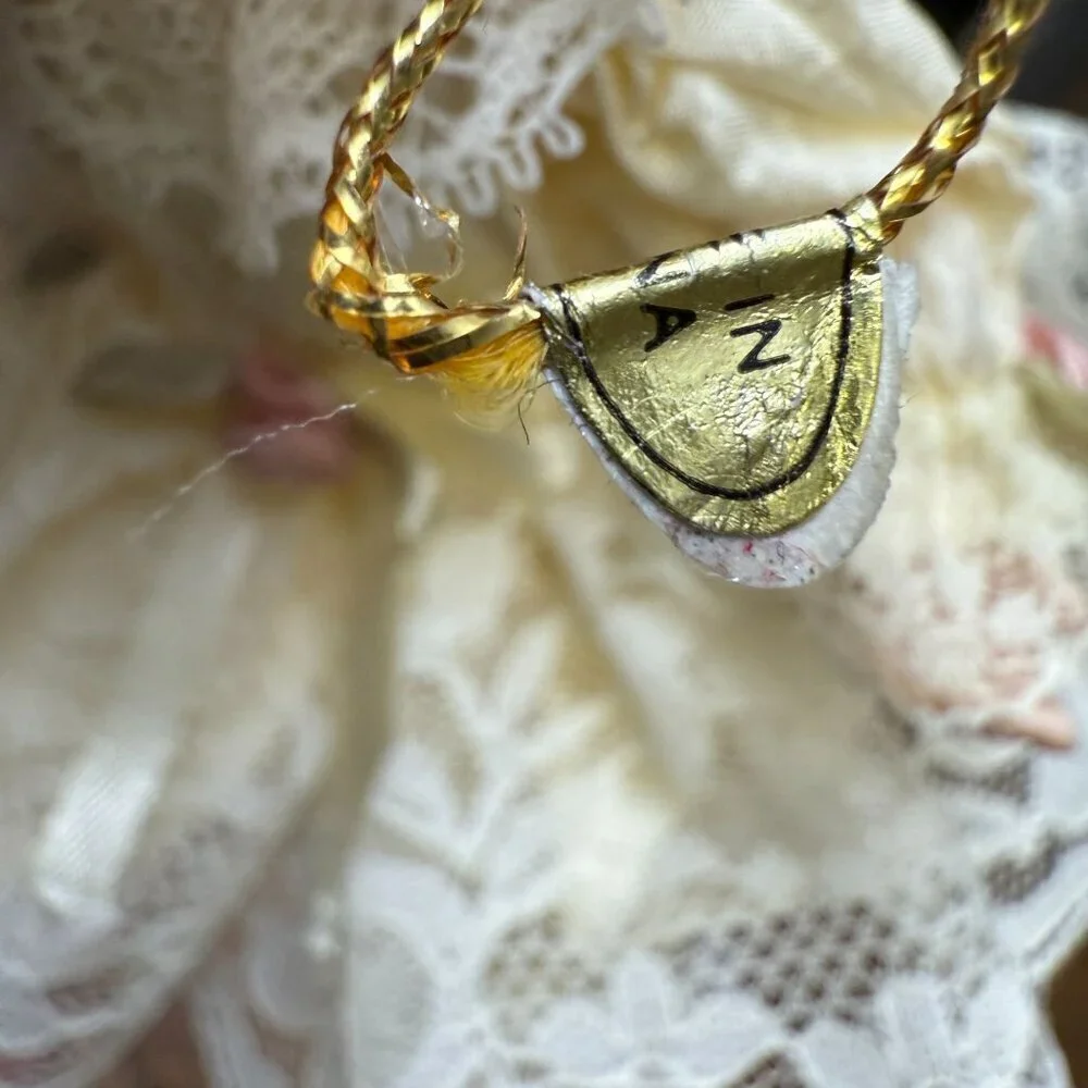 Unbranded victorian style